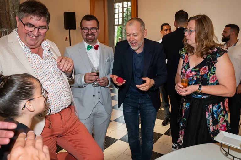Lioz magicien à Metz en prestation close-up